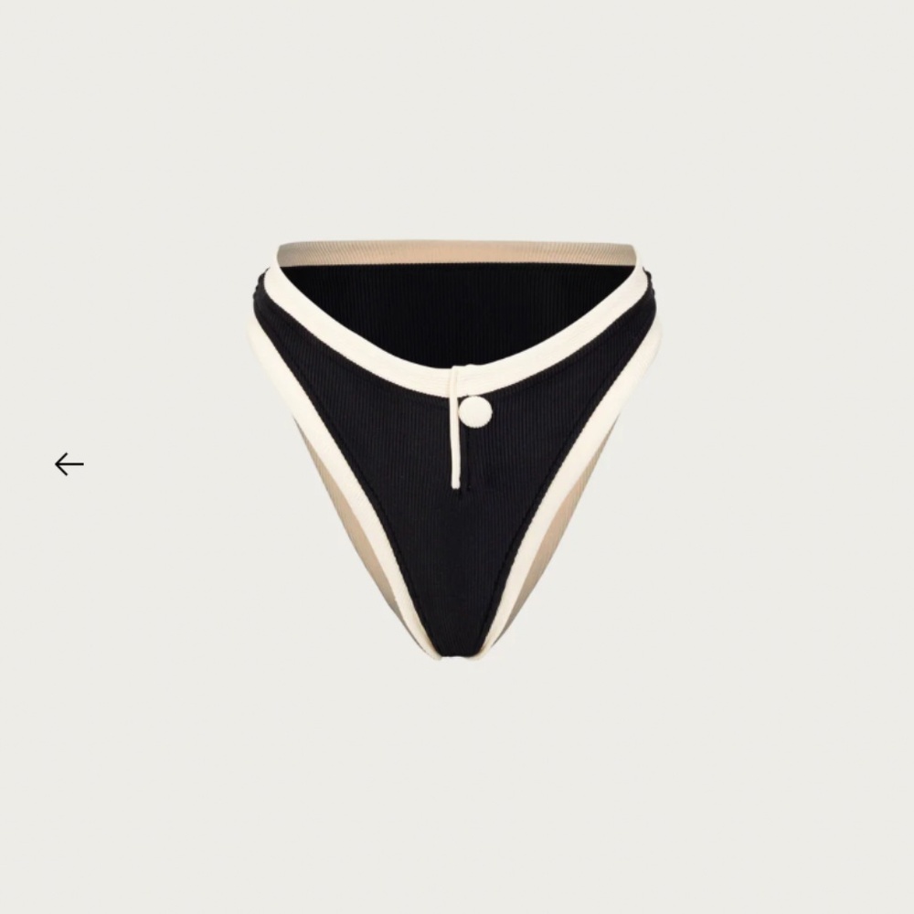 SAME The Grace Bottom Black / Cream